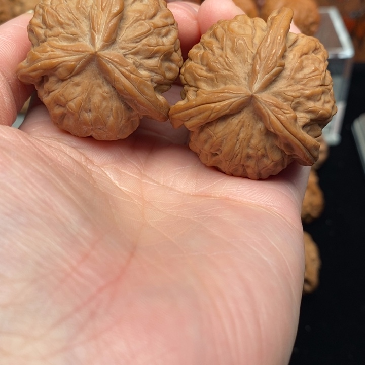 吊坠文玩核桃?**?石门奔