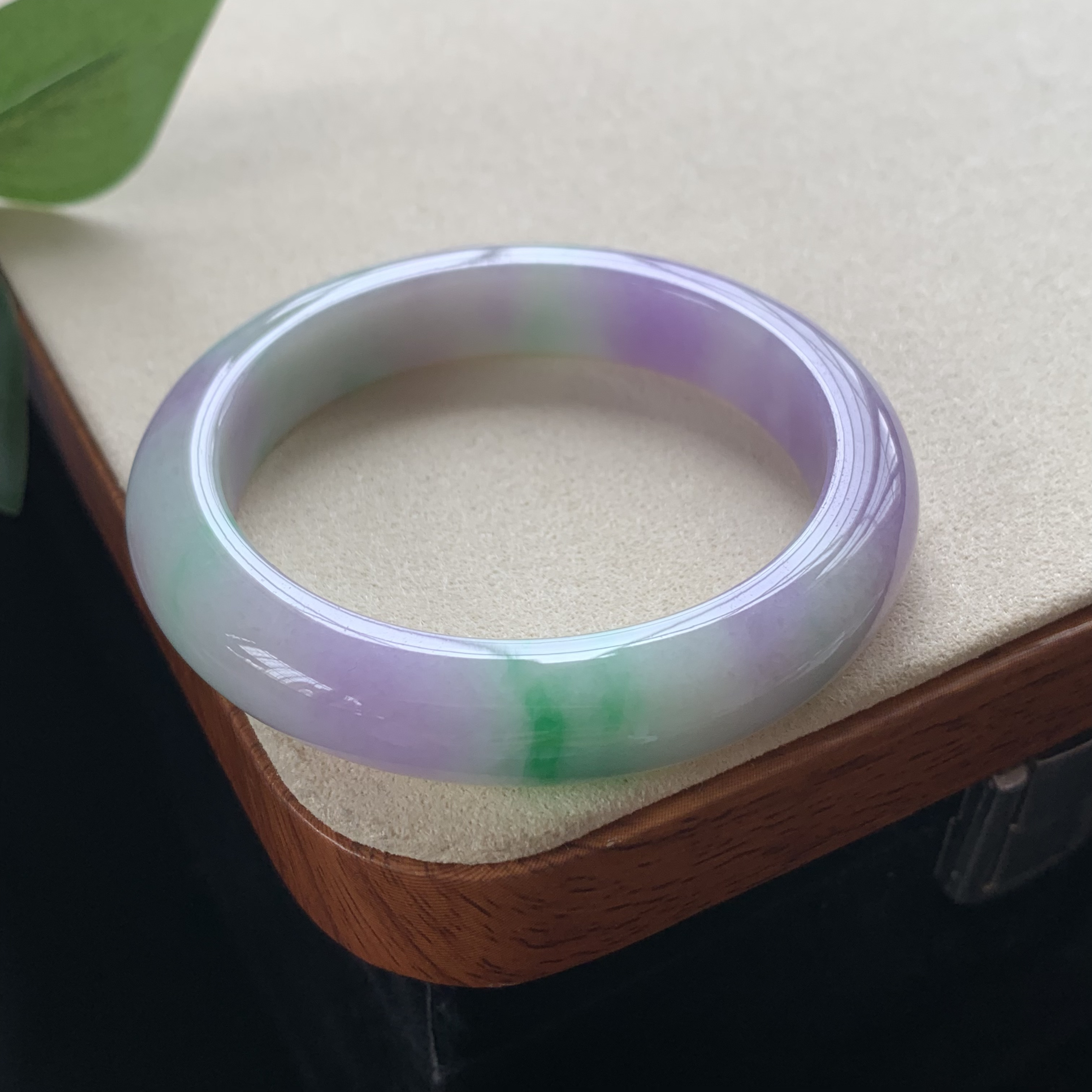 50小圈口辣色双彩自然光实物实拍天然缅甸翡翠A货平安镯