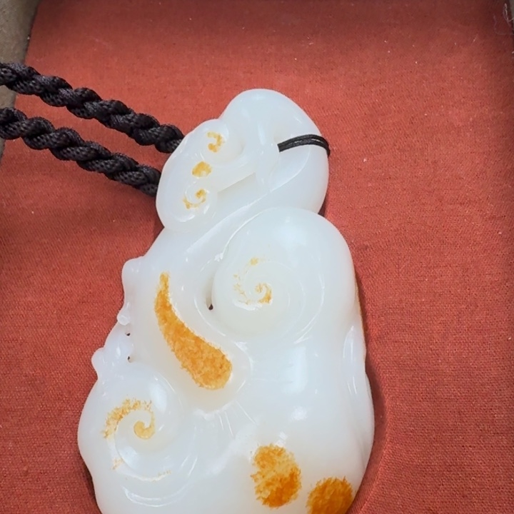 未镶嵌和田玉挂件