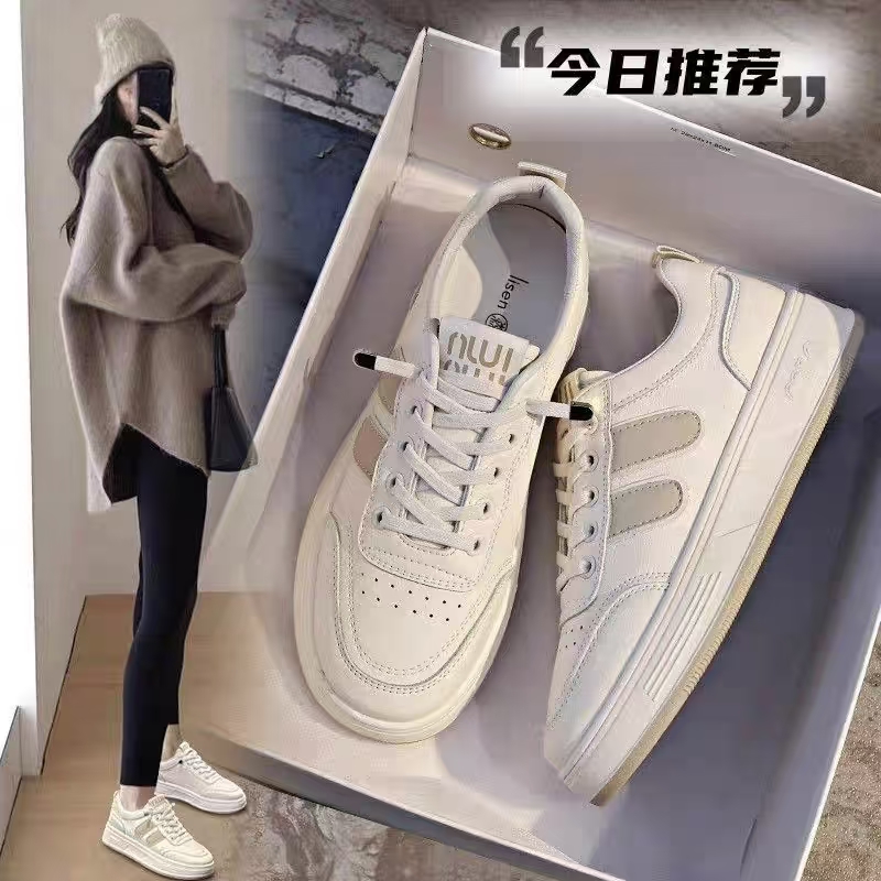 春季低帮休闲学生板鞋透气青年秋季休闲鞋板鞋百搭舒适新款2507