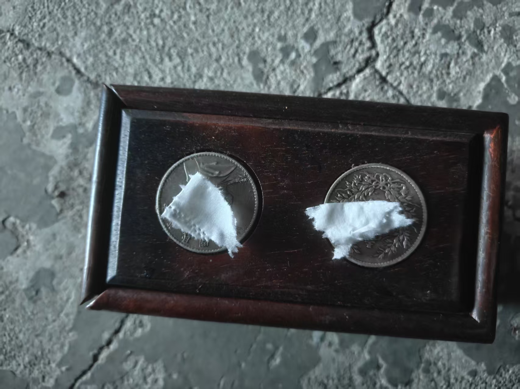 精品摆件带2个圈小木盒