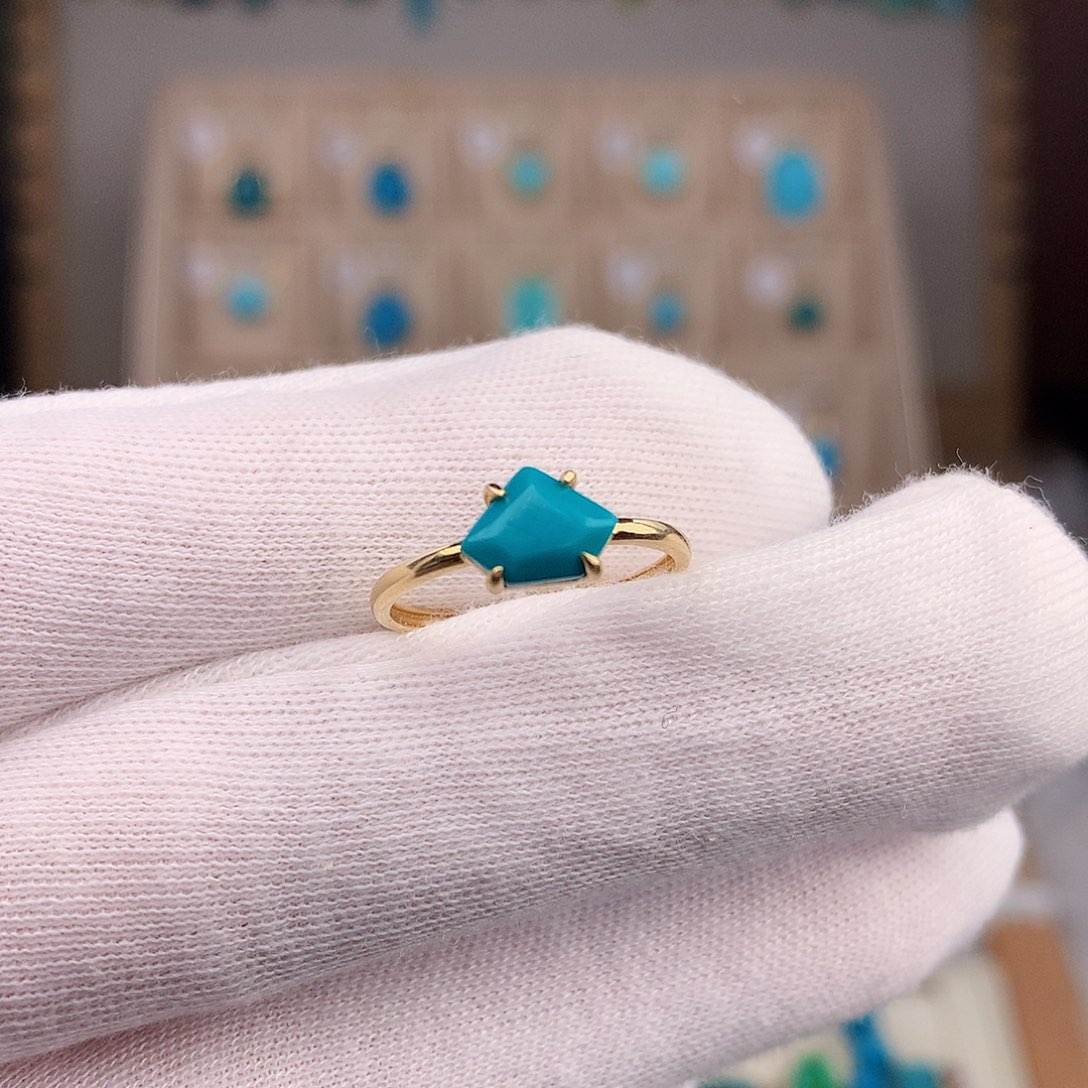 绿松石珠宝奇石18K金镶嵌