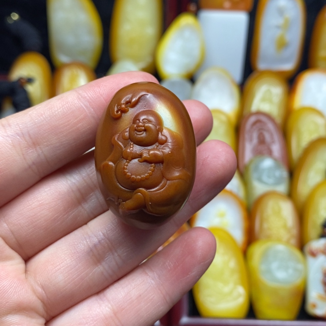 风***水和田玉未镶嵌颈饰