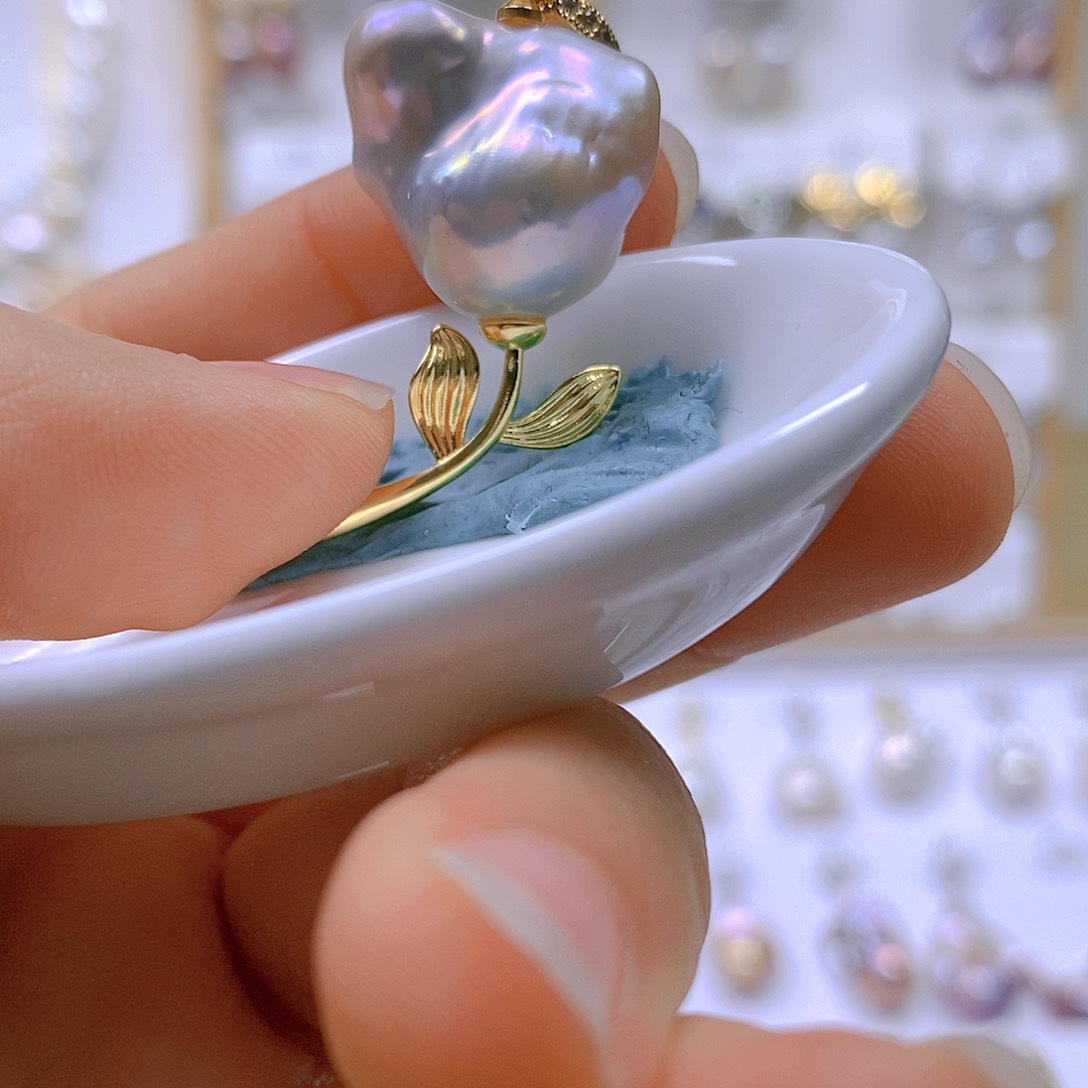 淡水珍珠颈饰合金