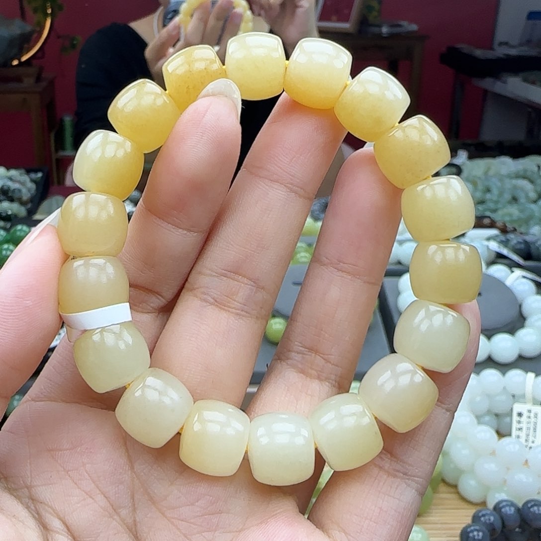 手串未镶嵌和田玉