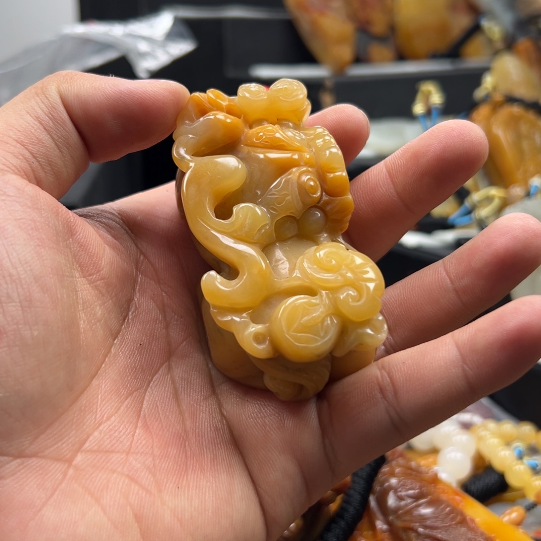 石英质玉（黄龙玉）未镶嵌多选一发货