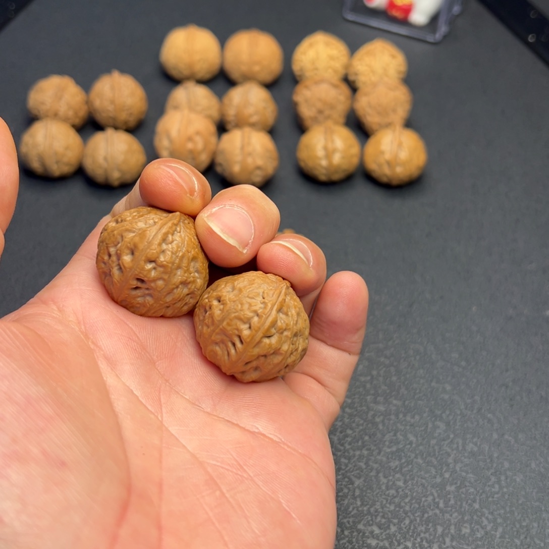 怎***休把件文玩核桃Yunshi元宝