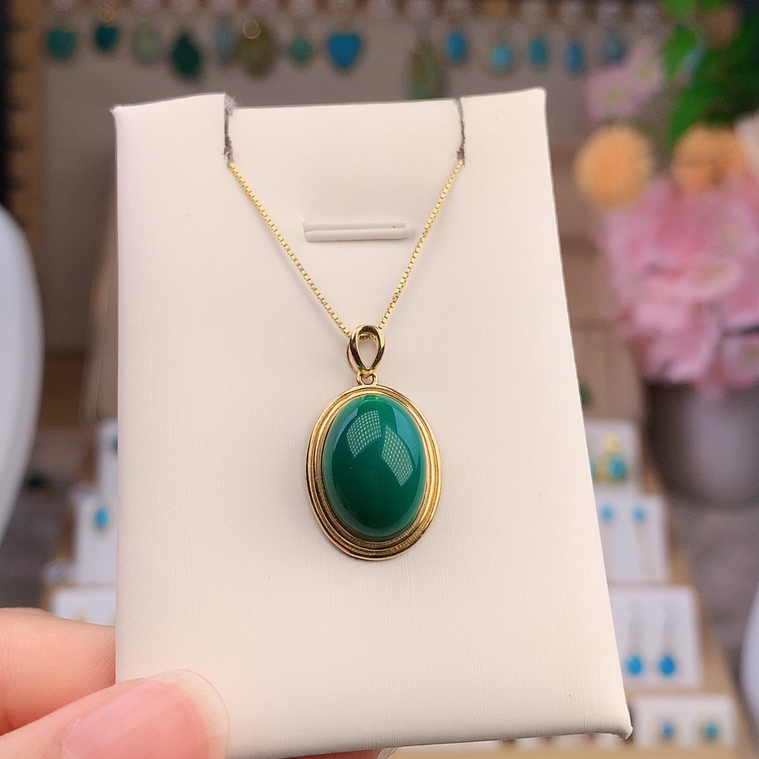 绿松石18K金镶嵌颈饰