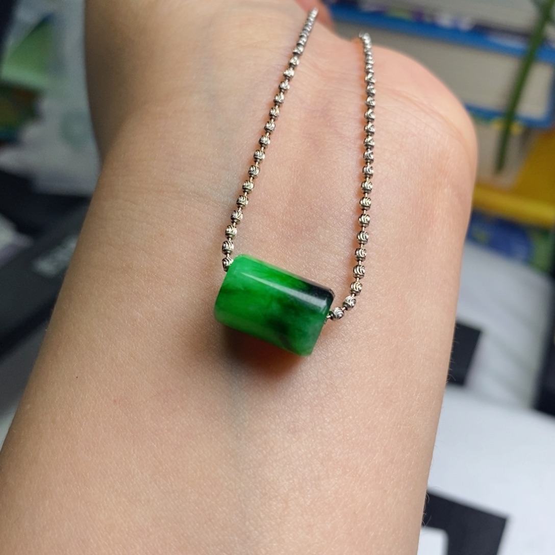 翡翠吊坠(不含链)未镶嵌裸石路路通