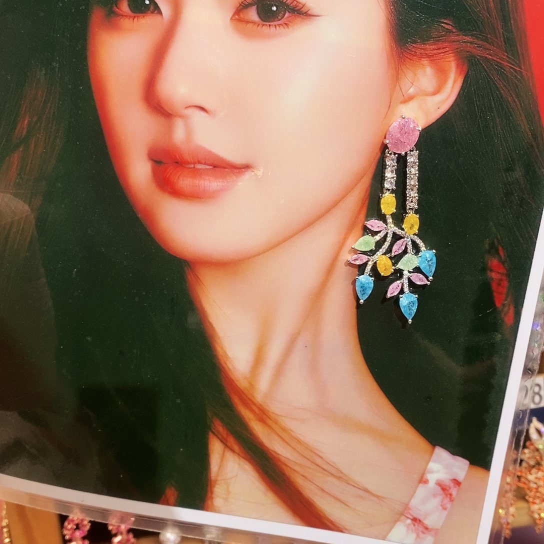 【闪购商品】纯铜925银锆石