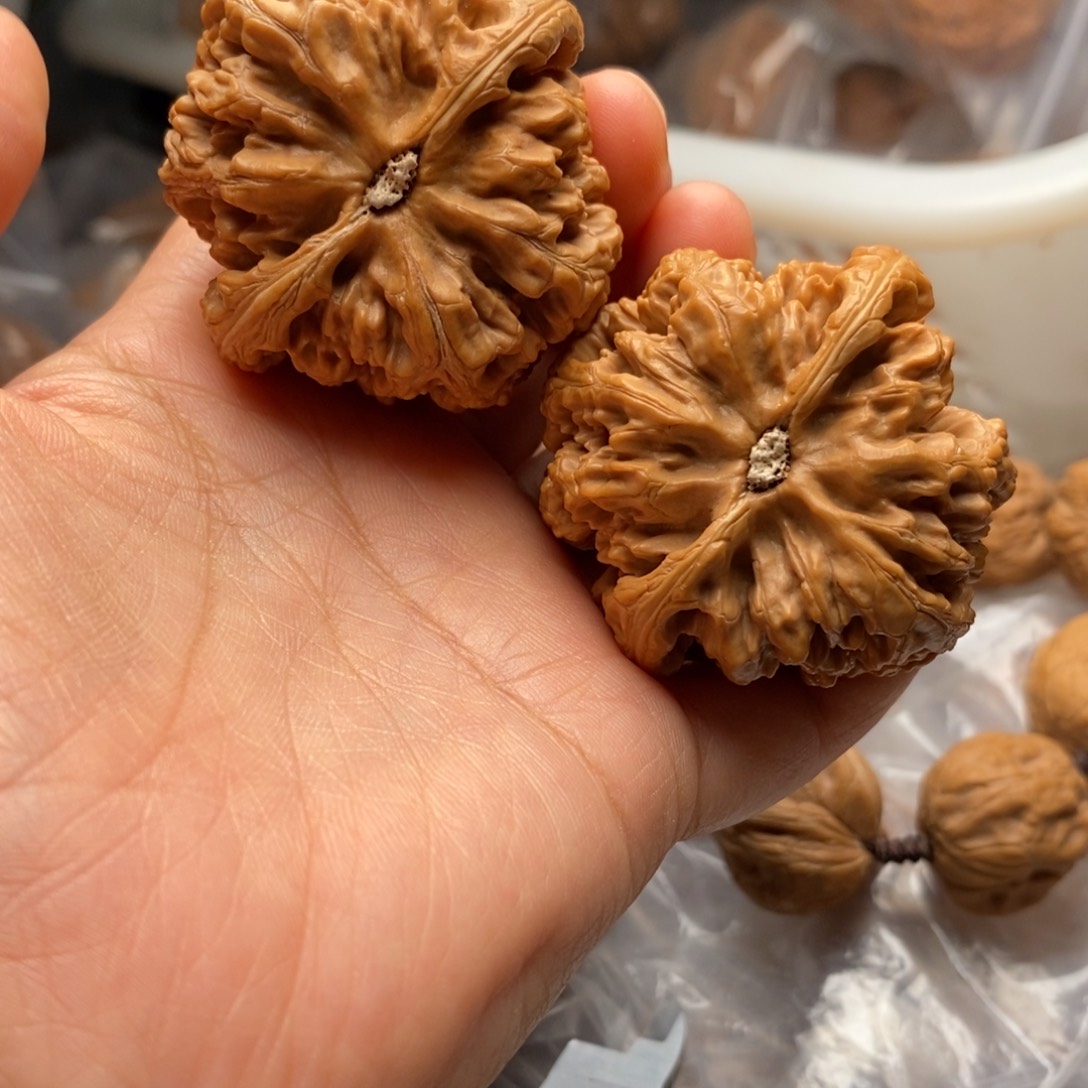 文玩核桃把件粗筋45尺