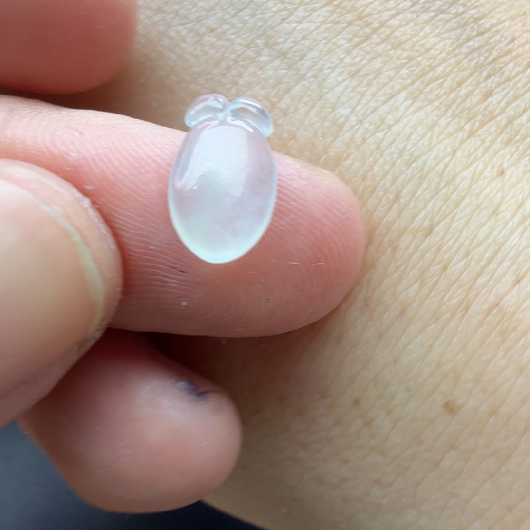 柯***玉翡翠未镶嵌颈饰43