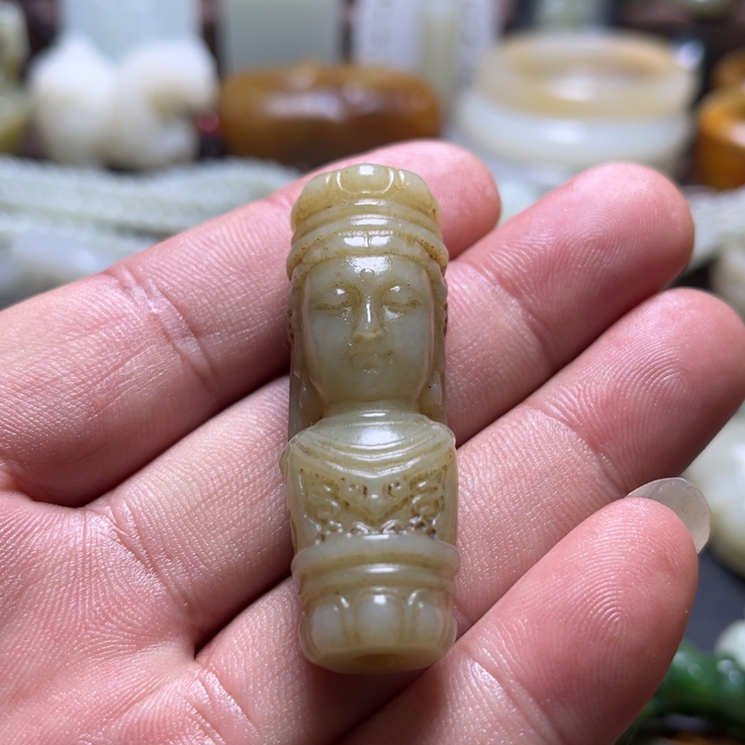 和田玉未镶嵌挂件