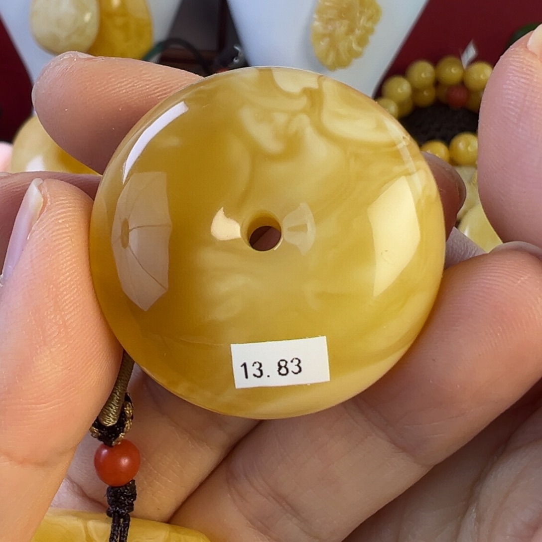 蜜蜡吊坠(不含链)未镶嵌