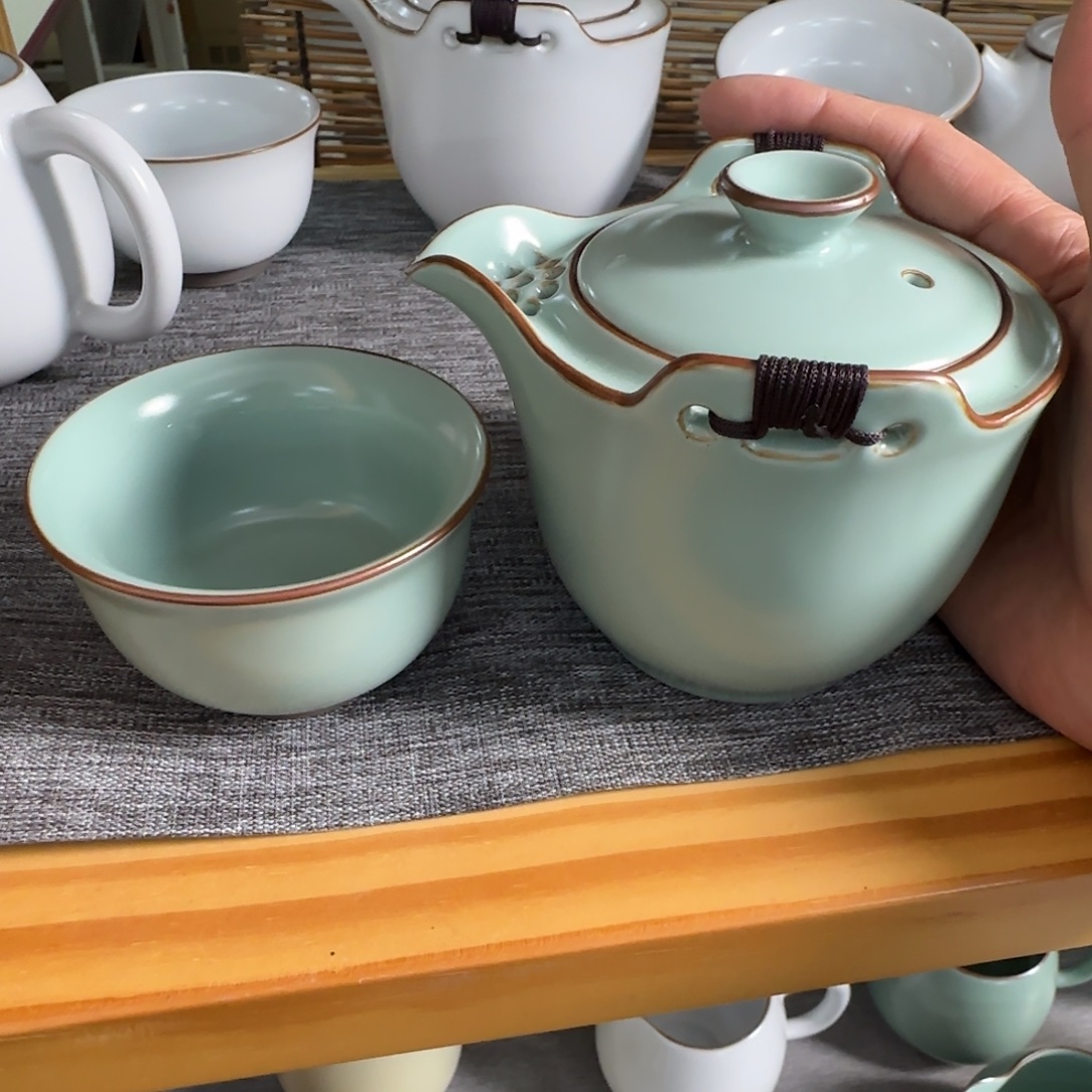 瓷片开播浮力，必眼入。