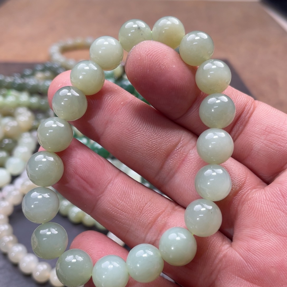 手链未镶嵌和田玉