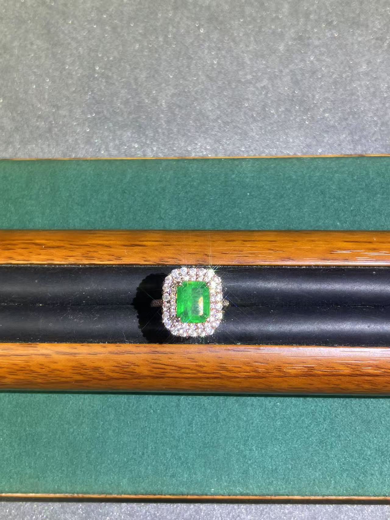 a3351玫色方形满钻开口戒指多样发