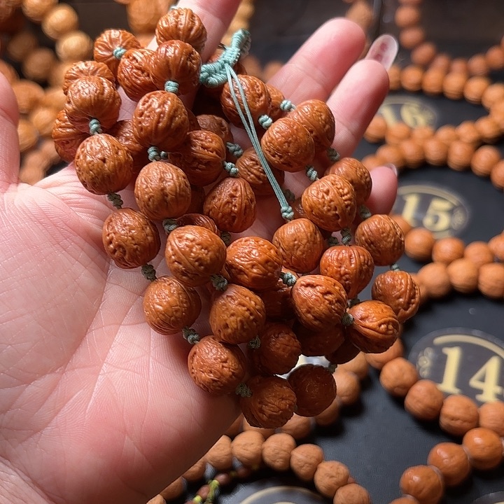 文玩核桃手串肉*哥野生