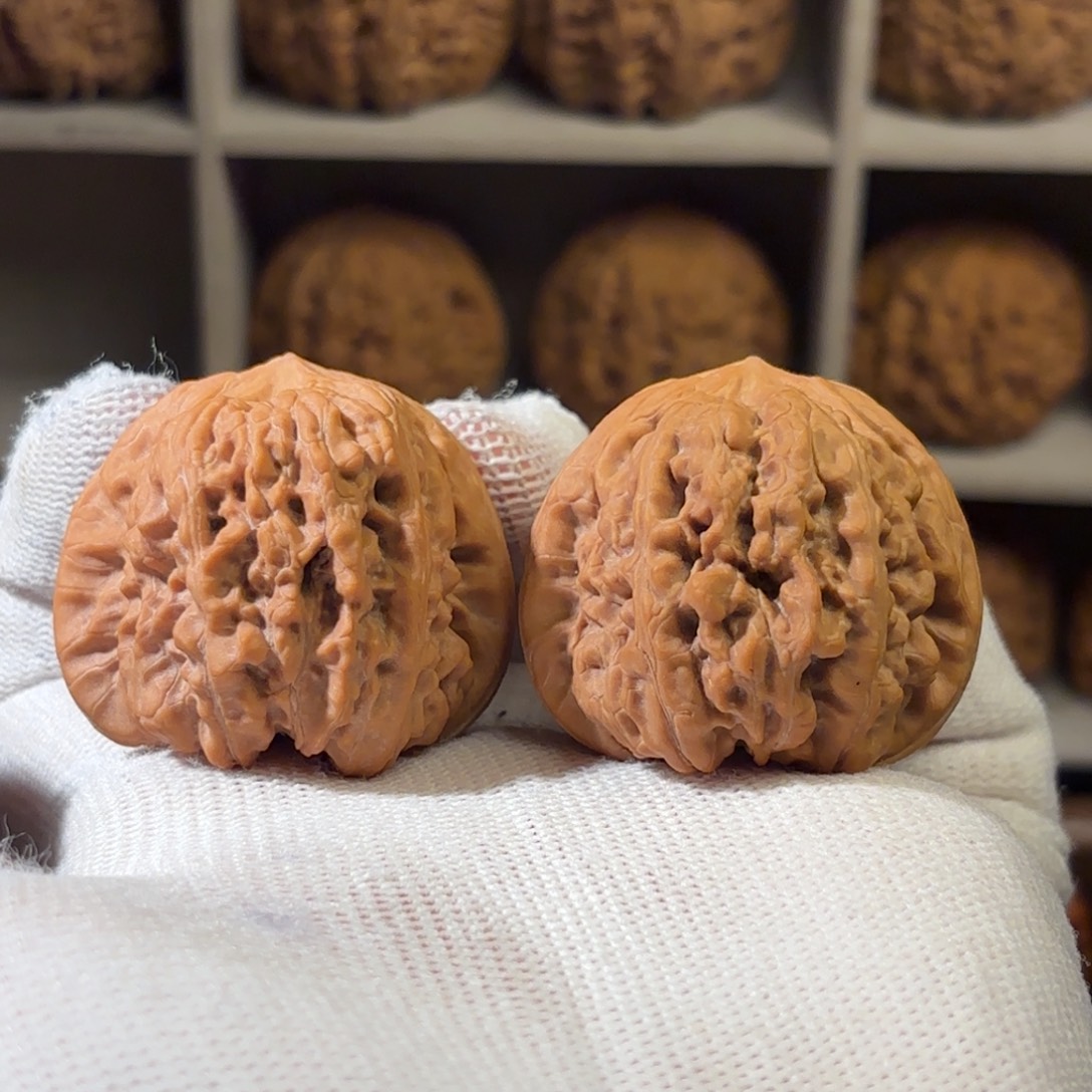 文玩核桃把件41尺全品平谷凹底