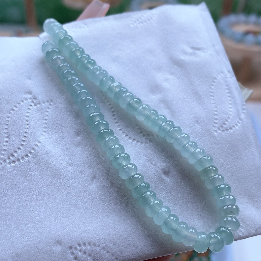 翡翠未镶嵌手链股珠5.2