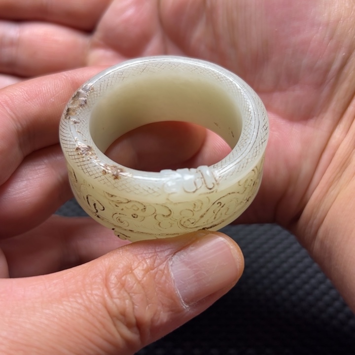 和田玉（糖玉）未镶嵌挂件