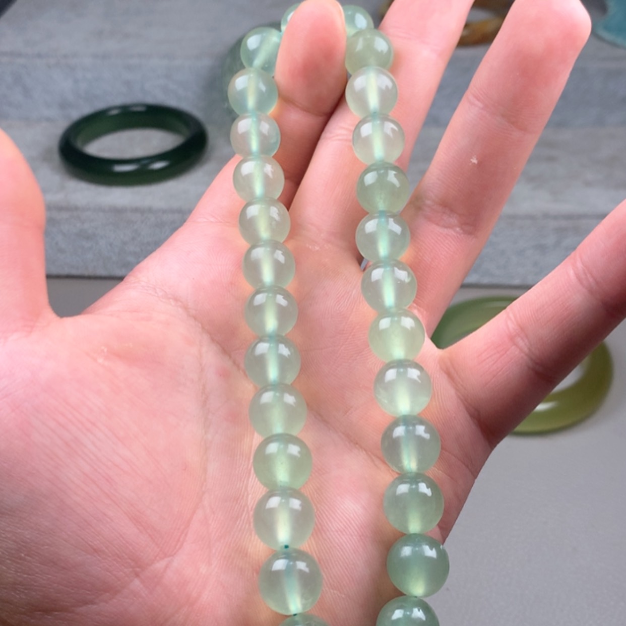 【闪购商品】未镶嵌蛇纹石玉岫玉