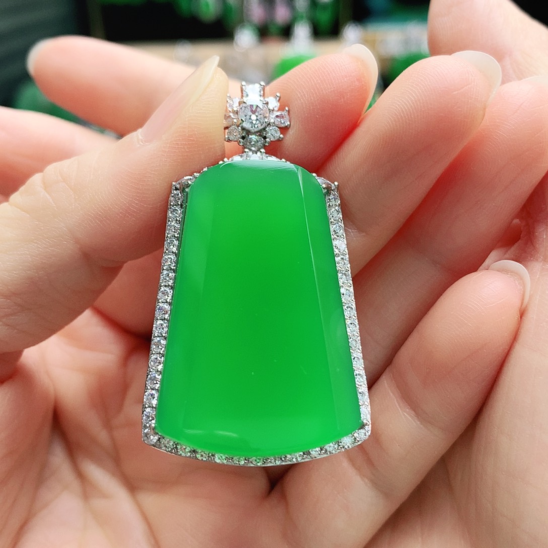 玛瑙/玉髓银S925镶嵌吊坠