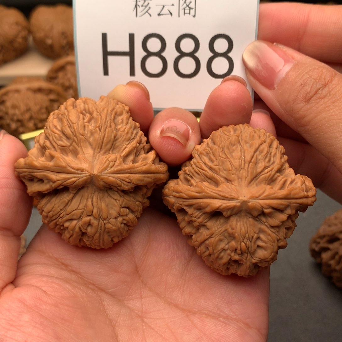 文玩核桃把件Y**n46边肚同尺全品球疆48.2克重