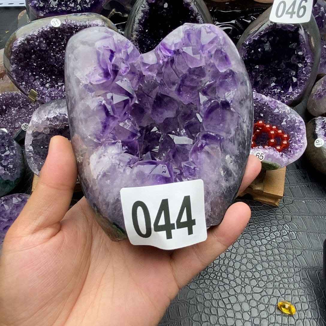 未镶嵌紫晶大型摆件（非配饰）