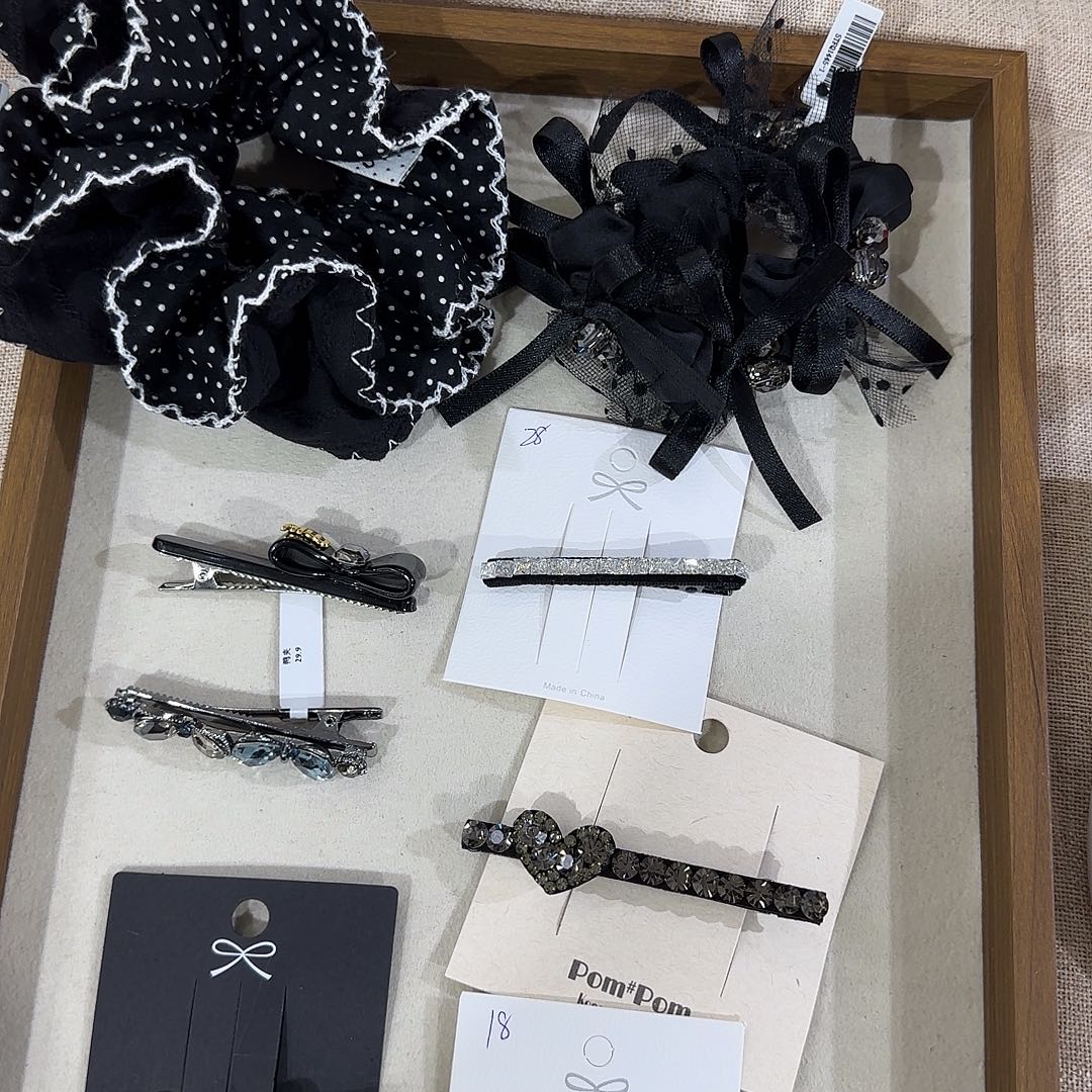 皮质铁合金夹子182