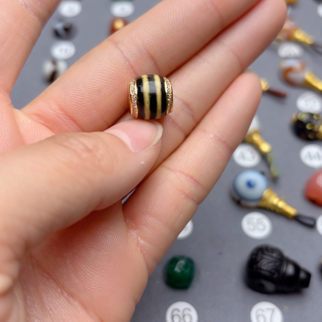 玛瑙/玉髓隔珠未镶嵌