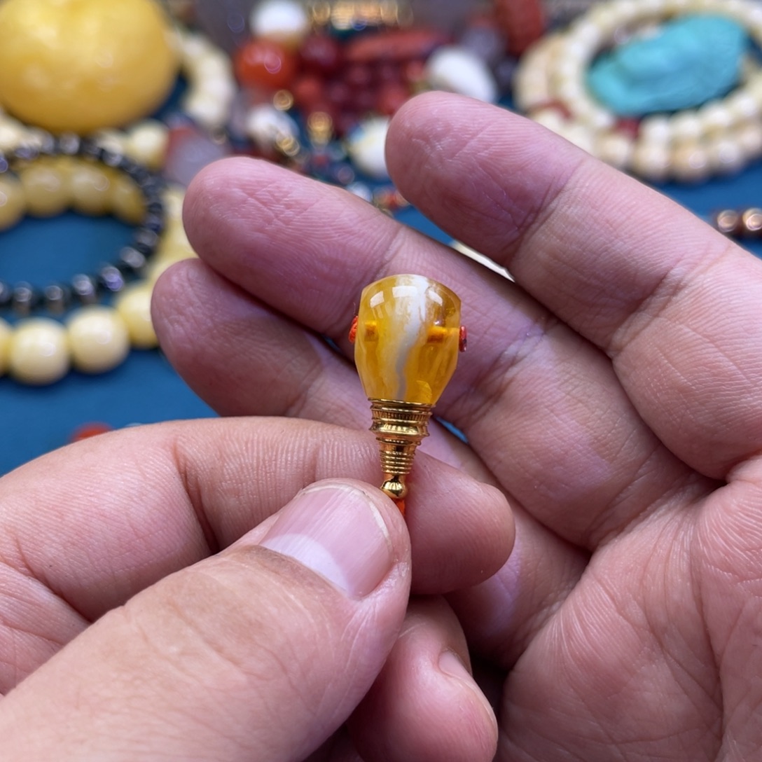 琥珀未镶嵌珠宝奇石67俄料