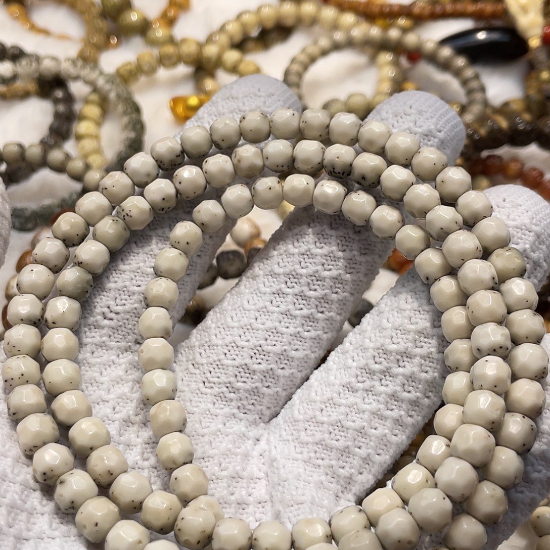 星月菩提吊坠菩提