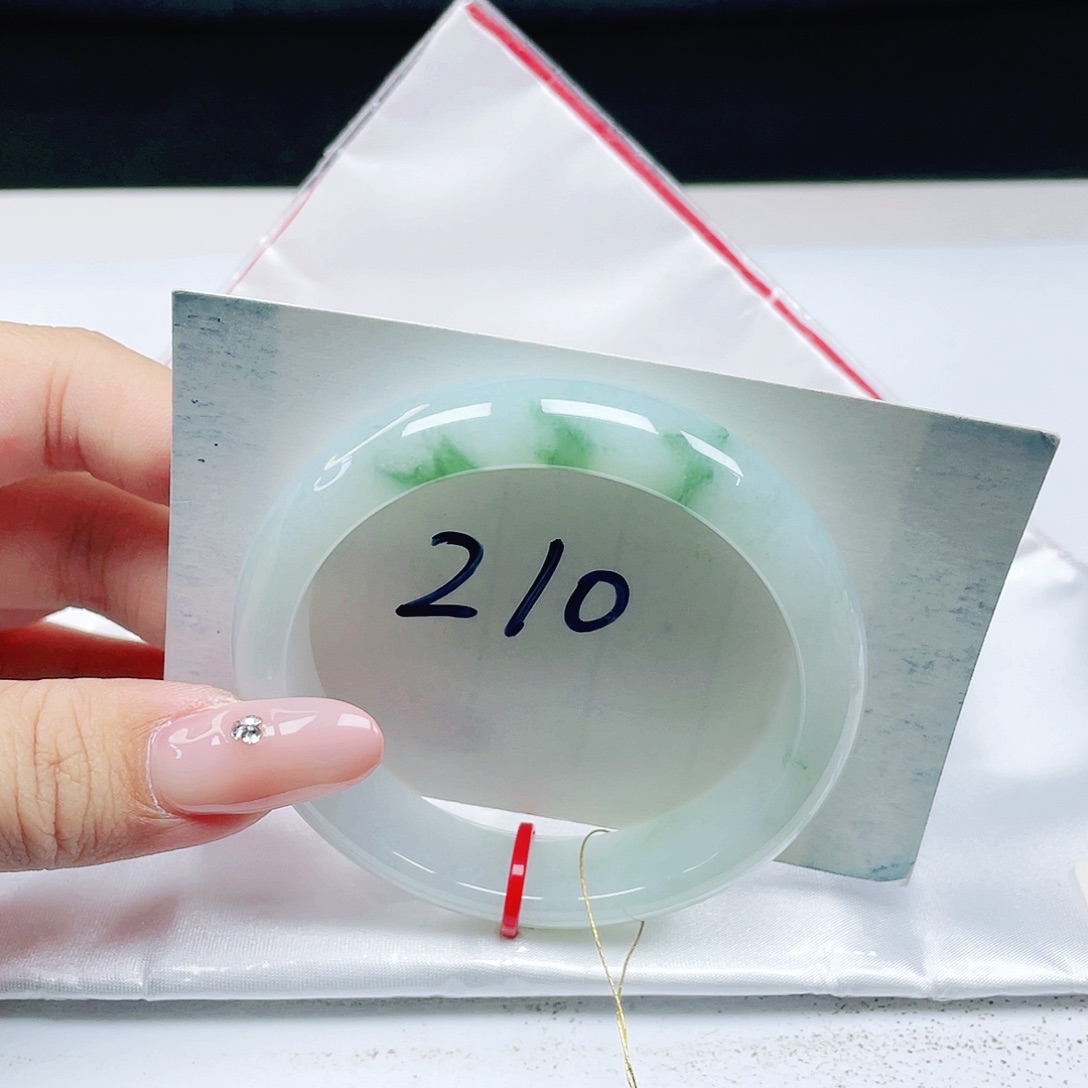 翡翠未镶嵌手镯 正圈53+