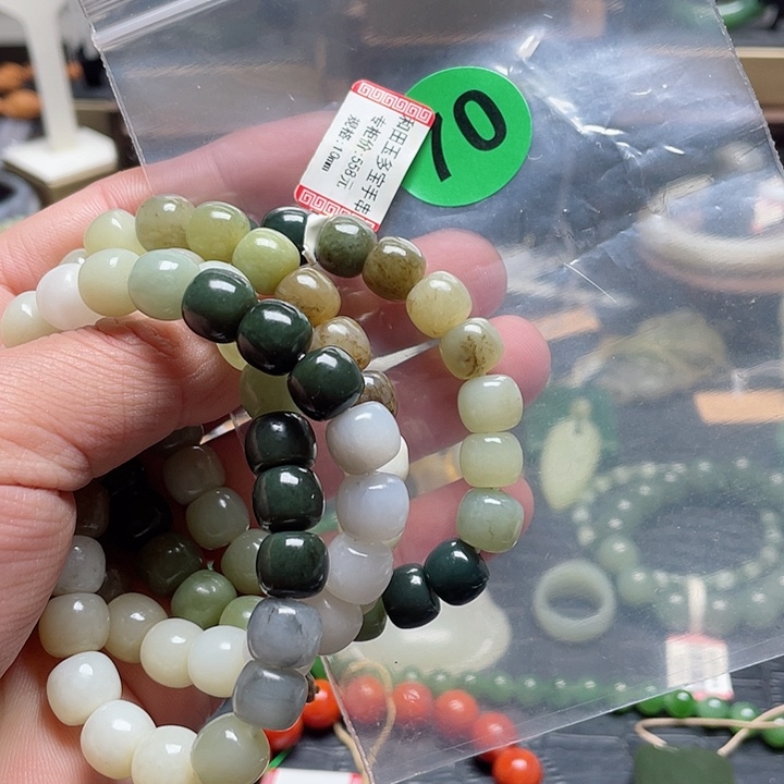 和田玉手串未镶嵌