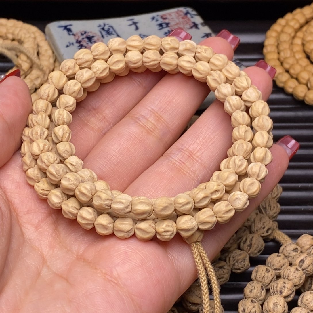 柏香籽/百香籽吊坠队**威