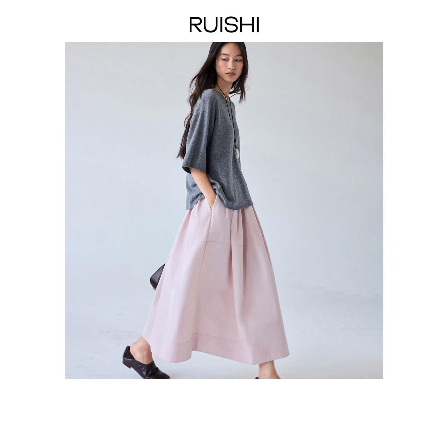 RUISHI芮时 “不费力穿搭”休闲蓬蓬裙显瘦百搭a字裙女秋R25C140801