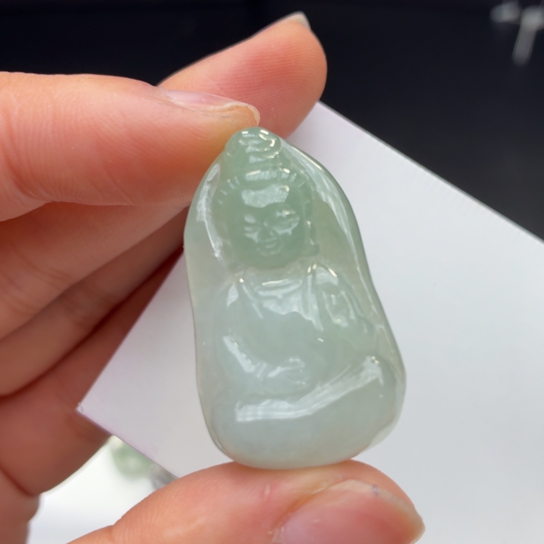 翡翠未镶嵌颈饰宝宝佛