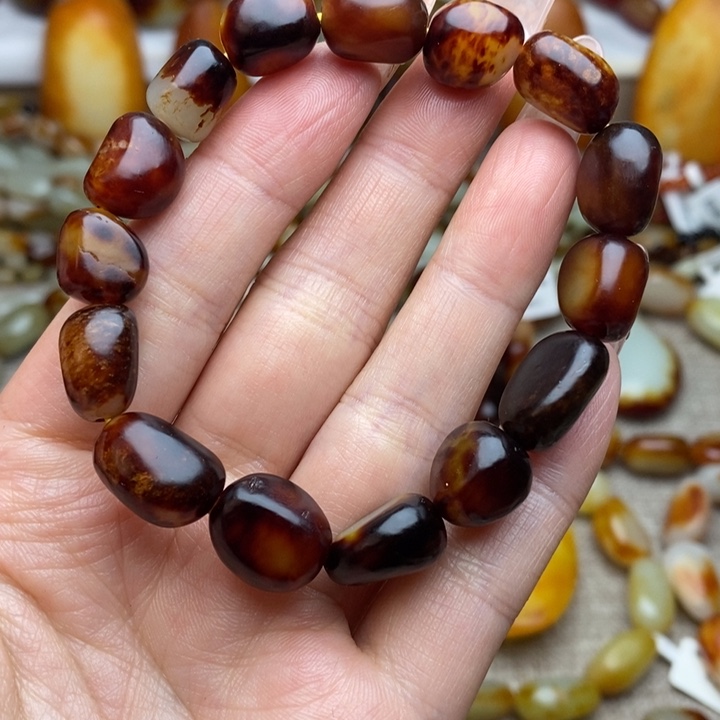 和田玉未镶嵌手链