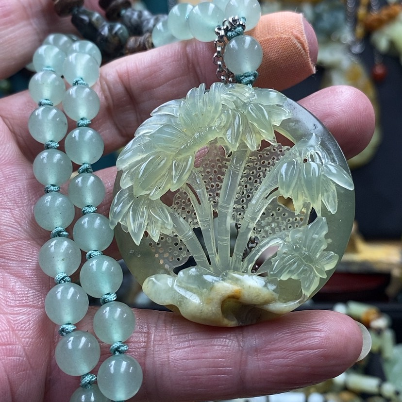 【闪购商品】蛇纹石玉吊坠未镶嵌