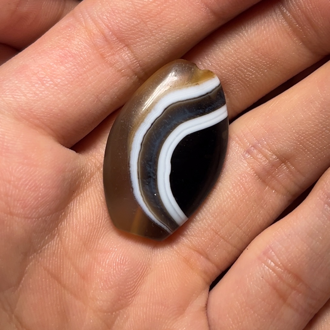 玛瑙/玉髓未镶嵌珠宝奇石