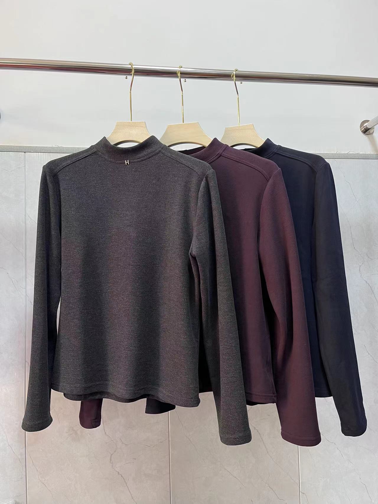 秋冬季圆领休闲一体绒加绒加厚保暖上衣磨毛打底衫女内搭