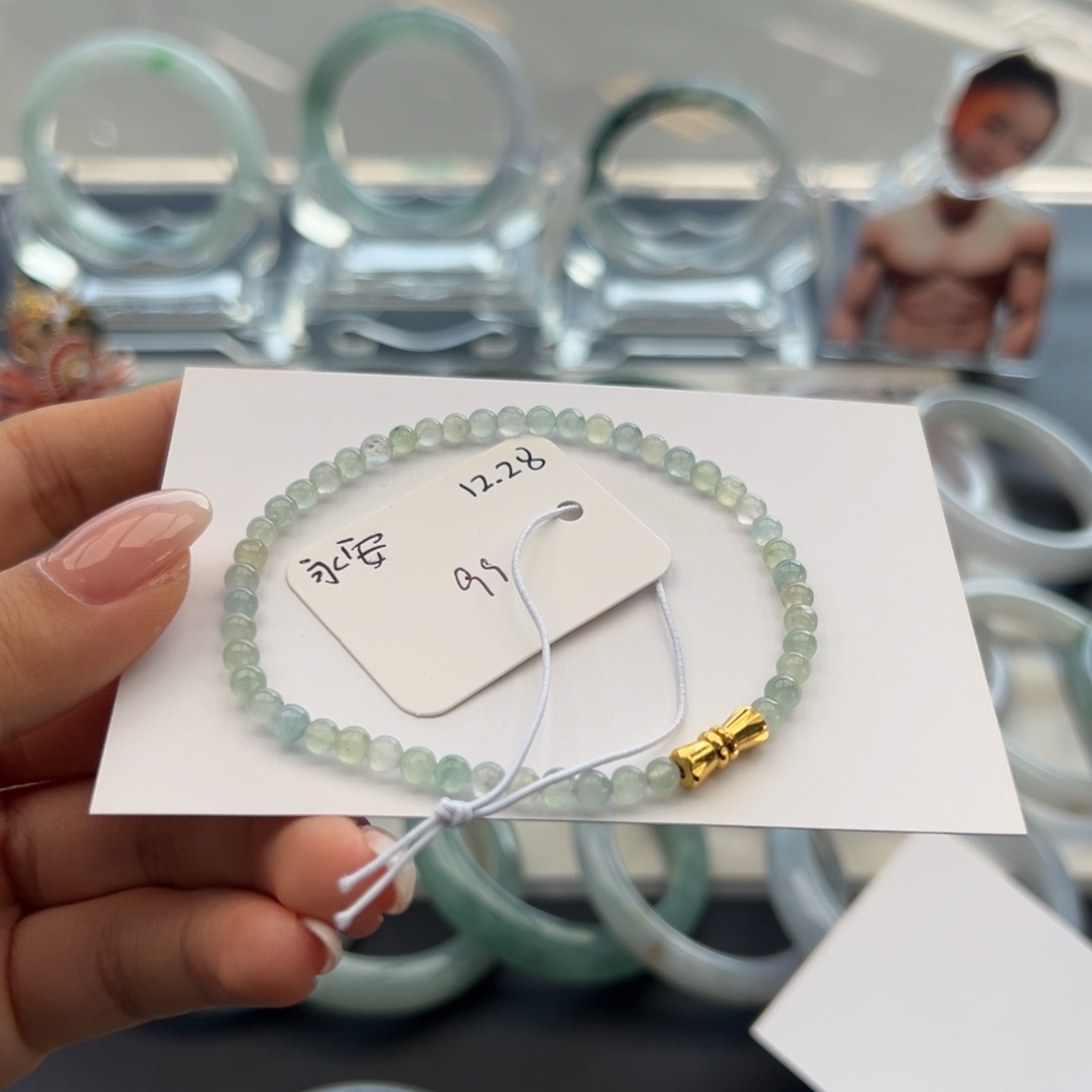 未镶嵌手链翡翠翡翠