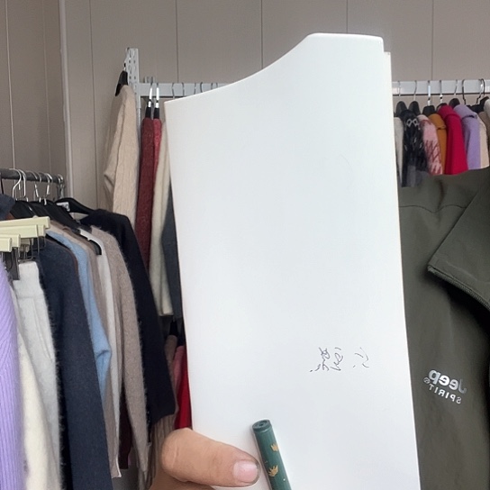 补差价黄色换开衫