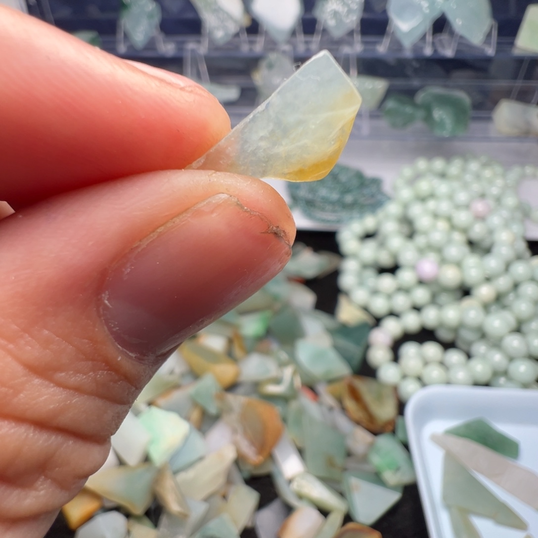 翡翠裸石缅甸翡翠A货