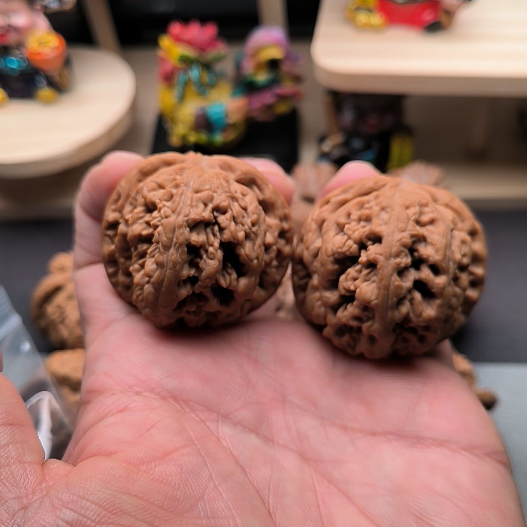 晚***凉文玩核桃吊坠大粗筋福利