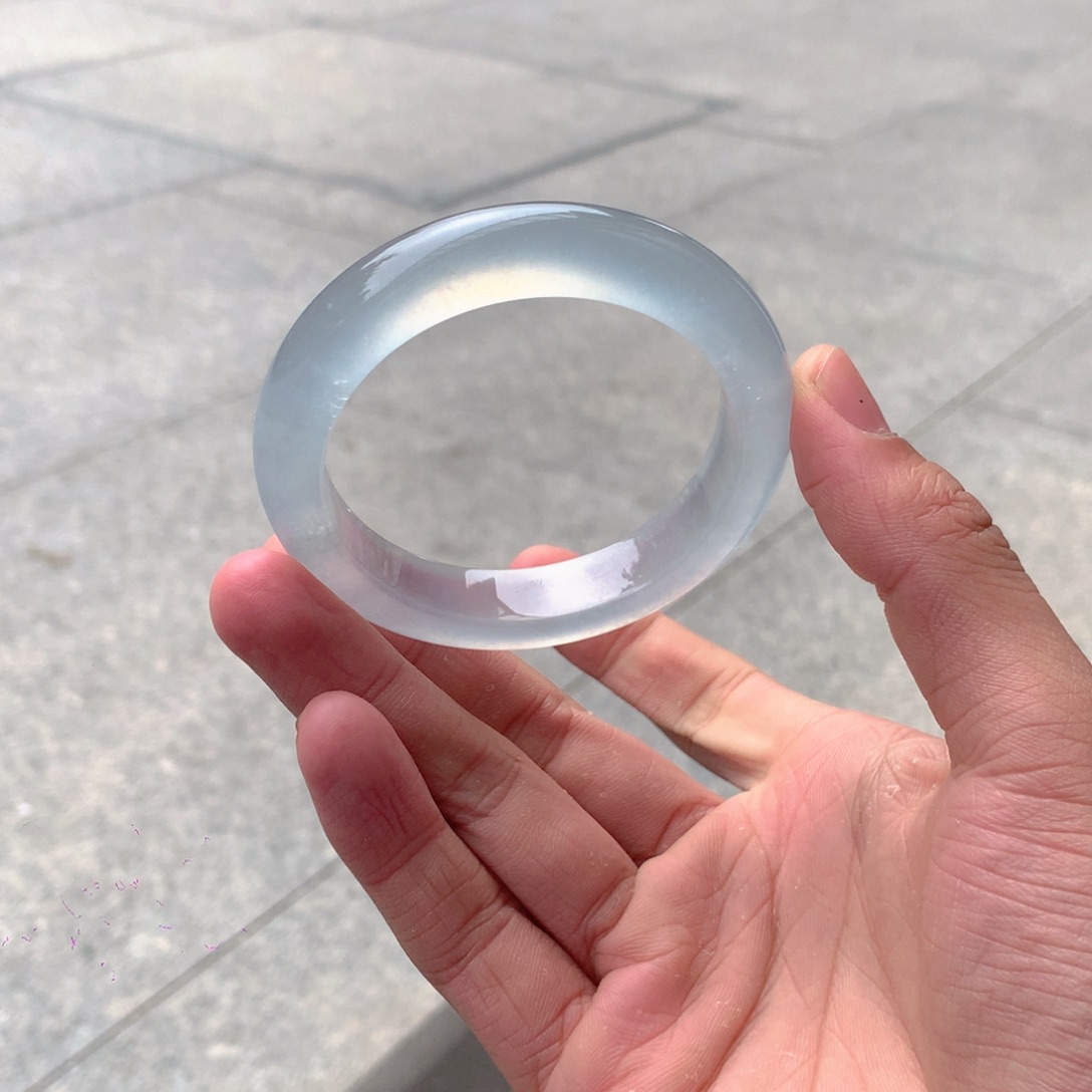 翡翠未镶嵌手镯正圈