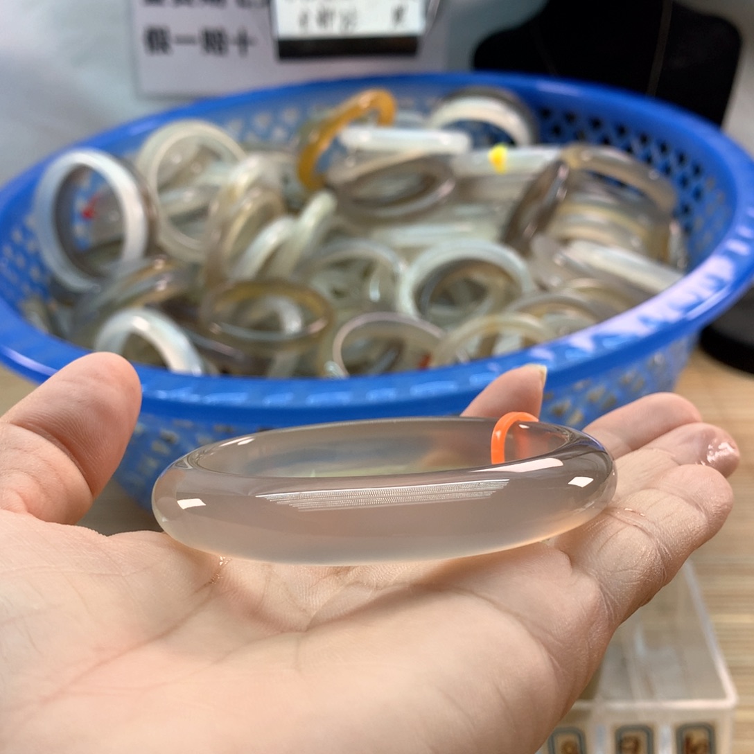 【闪购商品】手镯玛瑙/玉髓未镶嵌