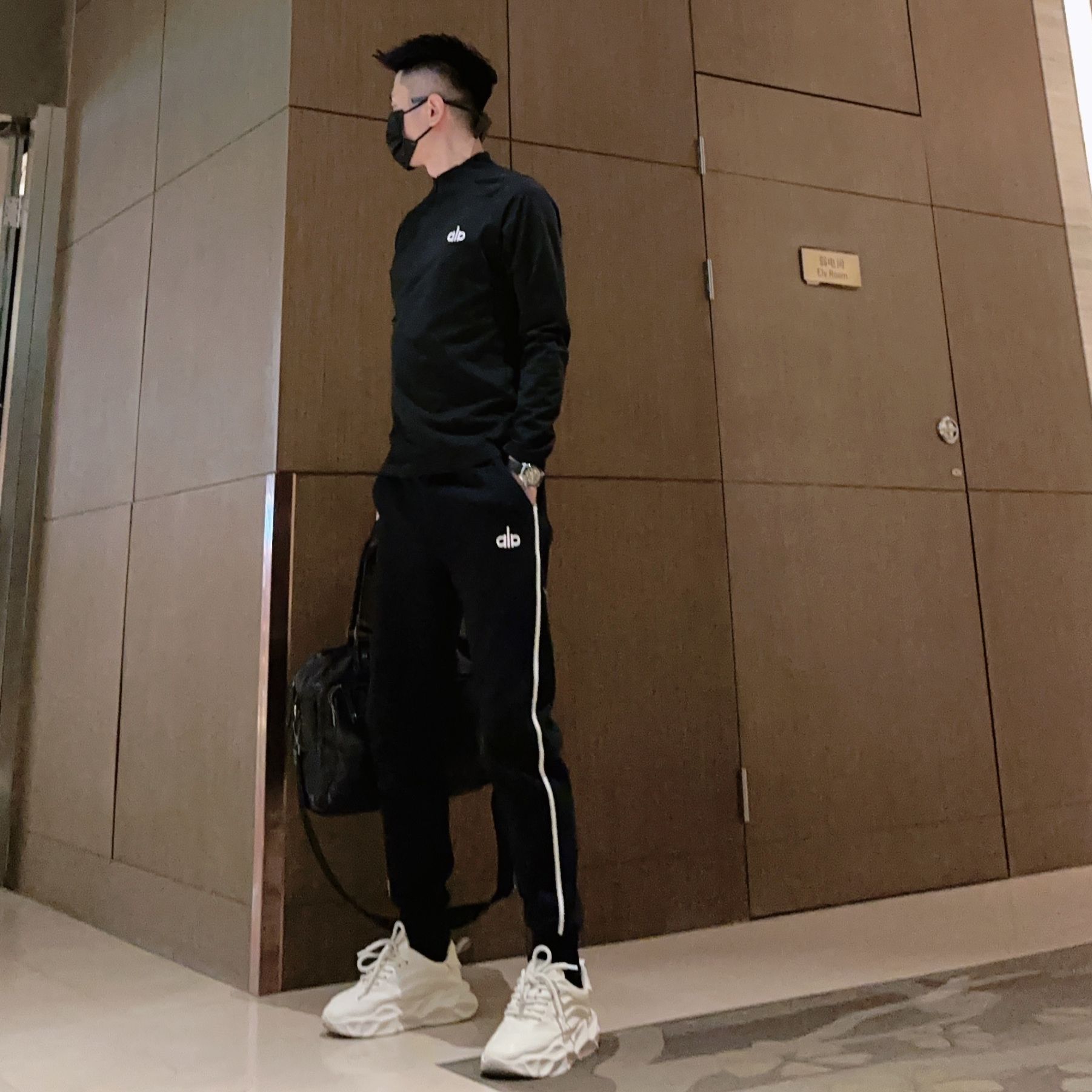 【航航出品】秋冬保暖时尚百搭长袖加绒网红款轻奢高弹时尚男士卫衣