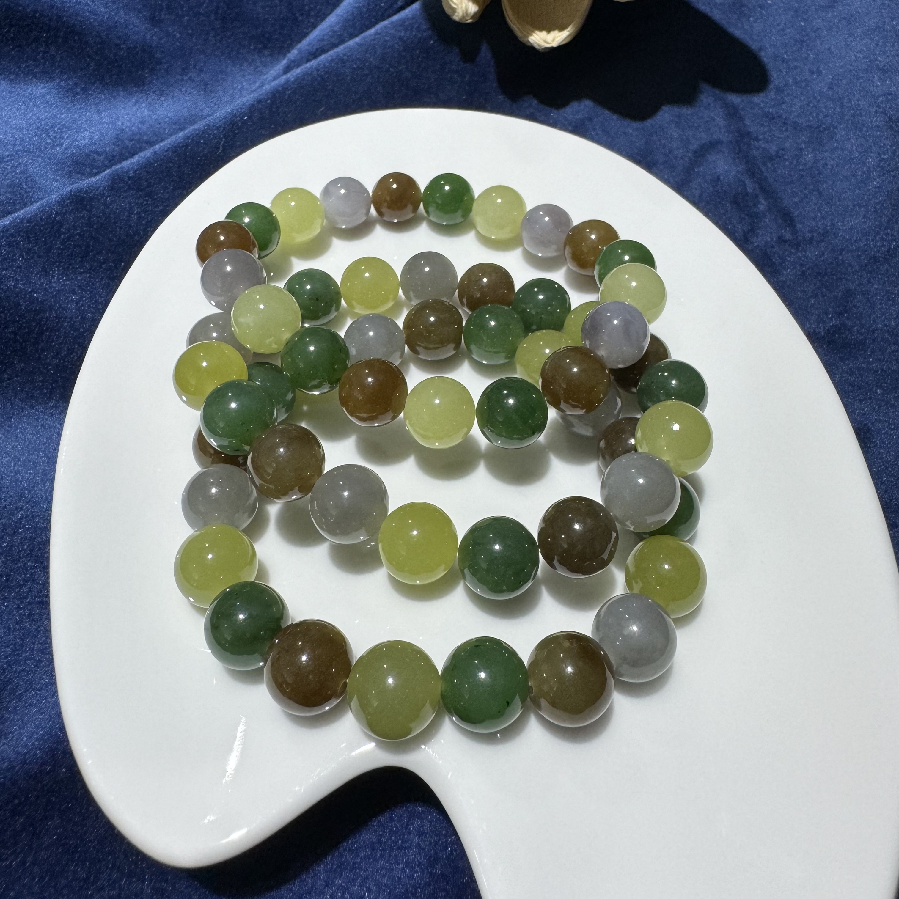 天然和田玉多宝手链-多样性发一珠径10mm-HTY302